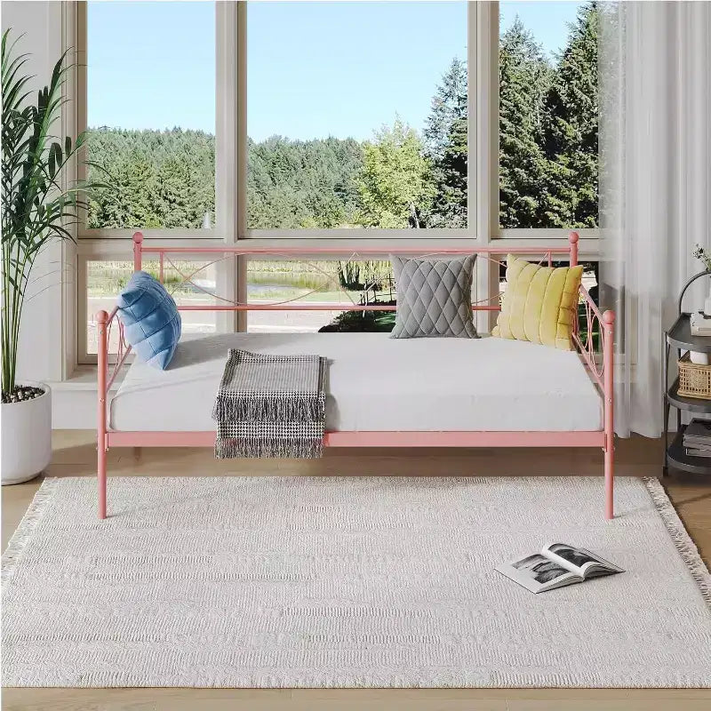 Cama nido doble de metal con colchón adicional, estructura resistente, ruedas con freno y listones de metal. Ideal para dormitorio, habitación de invitados o sala de estar.