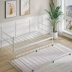 Cama nido doble de metal con colchón adicional, estructura resistente, ruedas con freno y listones de metal. Ideal para dormitorio, habitación de invitados o sala de estar.
