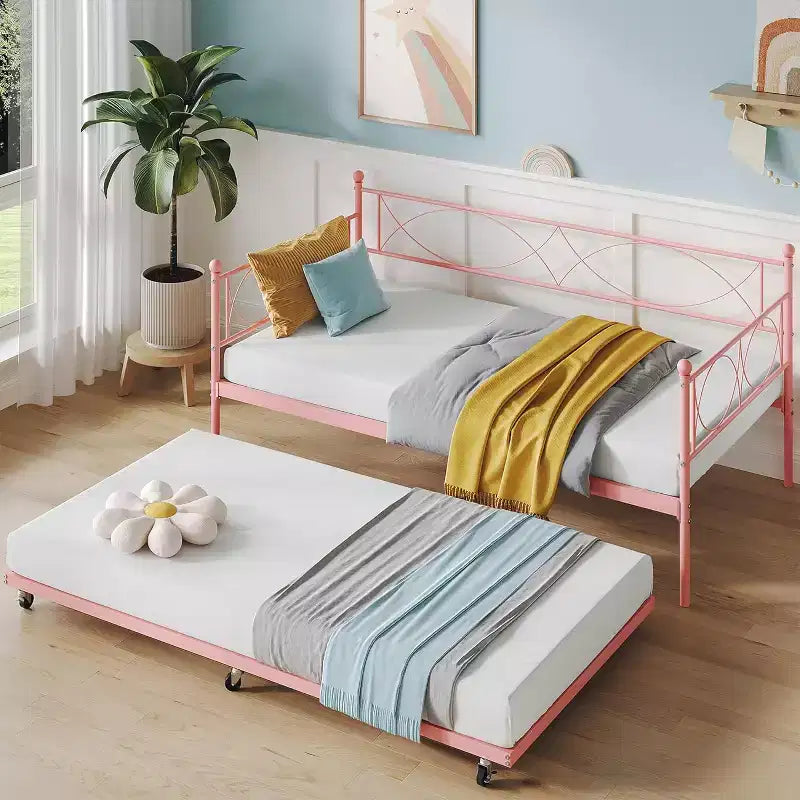 Cama nido doble de metal con colchón adicional, estructura resistente, ruedas con freno y listones de metal. Ideal para dormitorio, habitación de invitados o sala de estar.