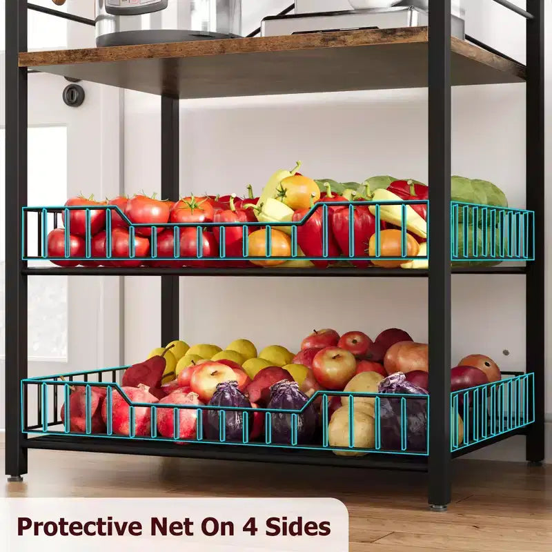 Estante industrial para panaderos de 5 niveles con 2 cestas de rejilla grandes y 8 ganchos - Soporte para microondas de cocina y estantes de almacenamiento para barra de café