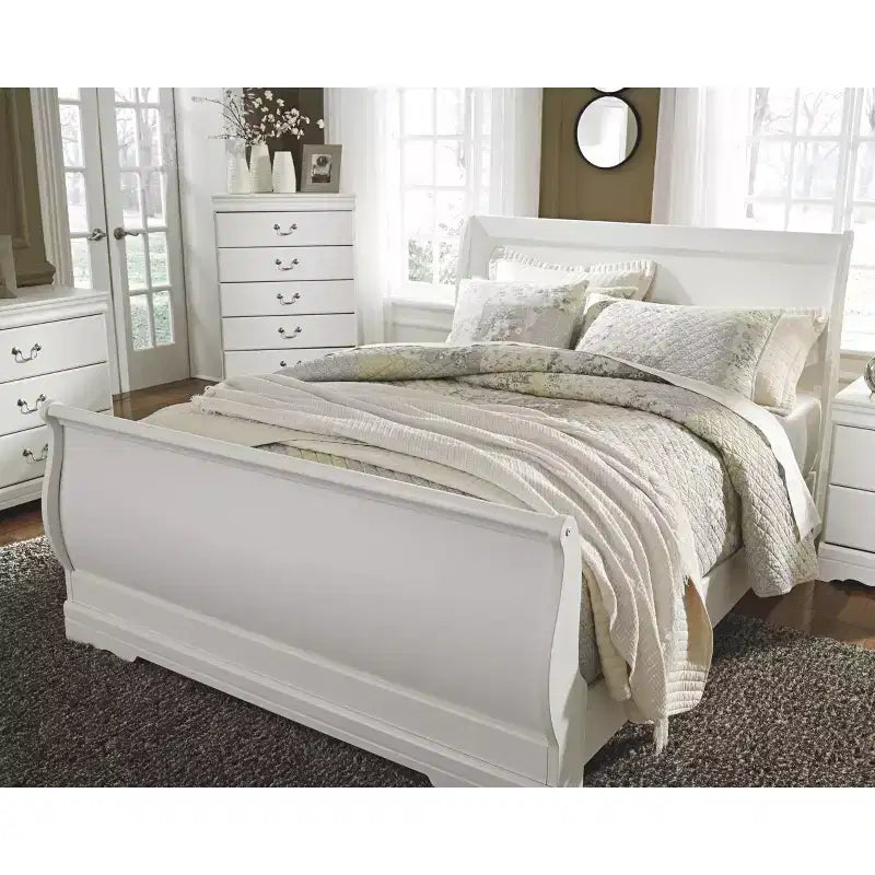 Cabecero de trineo doble en MDF pintado de blanco con elegante diseño curvo, 44.5"H x 55.7"W